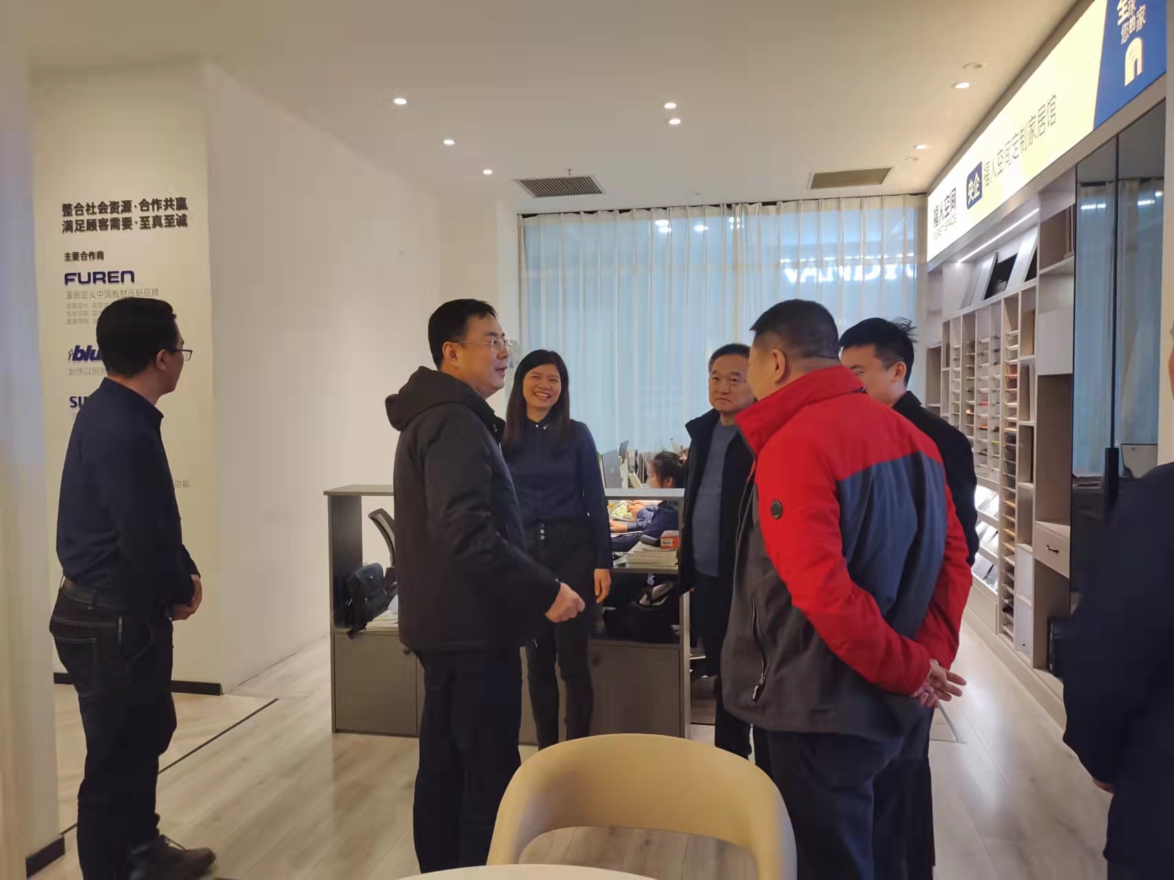 中國林業(yè)集團領導蒞臨中林福人參觀考察(圖3)