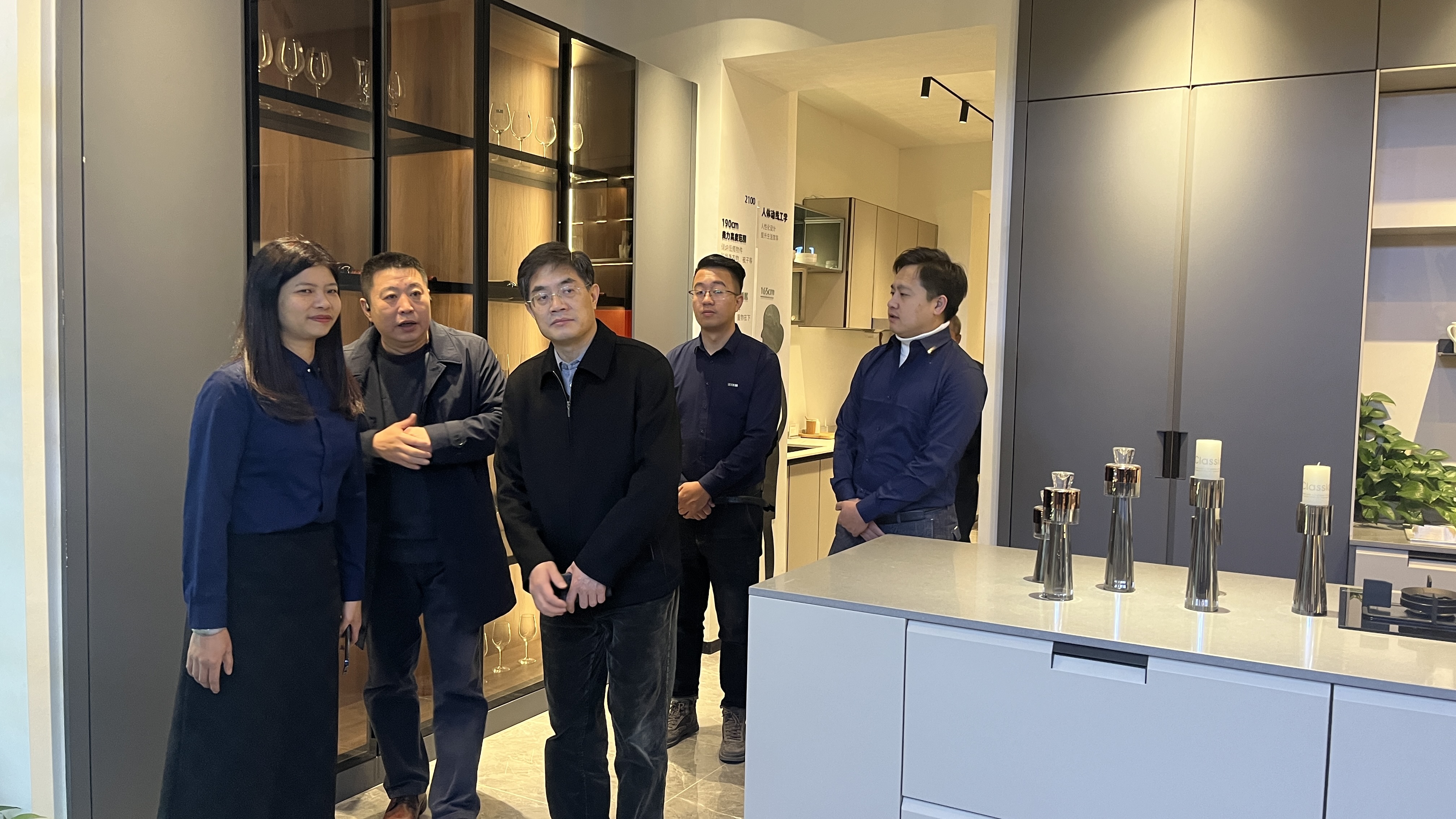 中國林業(yè)集團領導蒞臨中林福人參觀考察(圖5)